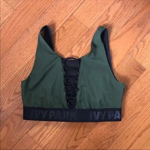 New w/o tag ivy park sports bra!